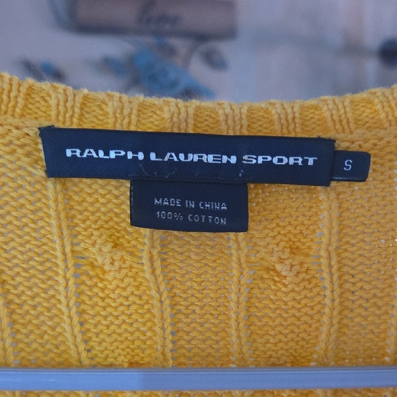 Ralph Lauren Sunlit V-Neck Sweater - Picture 2 of 5